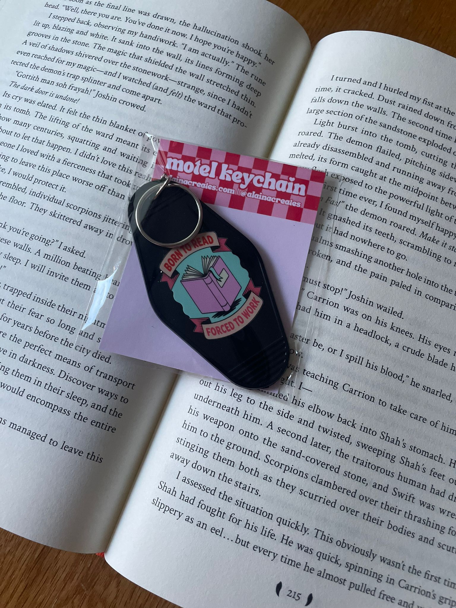 Hotel Keyrings - Born to Read