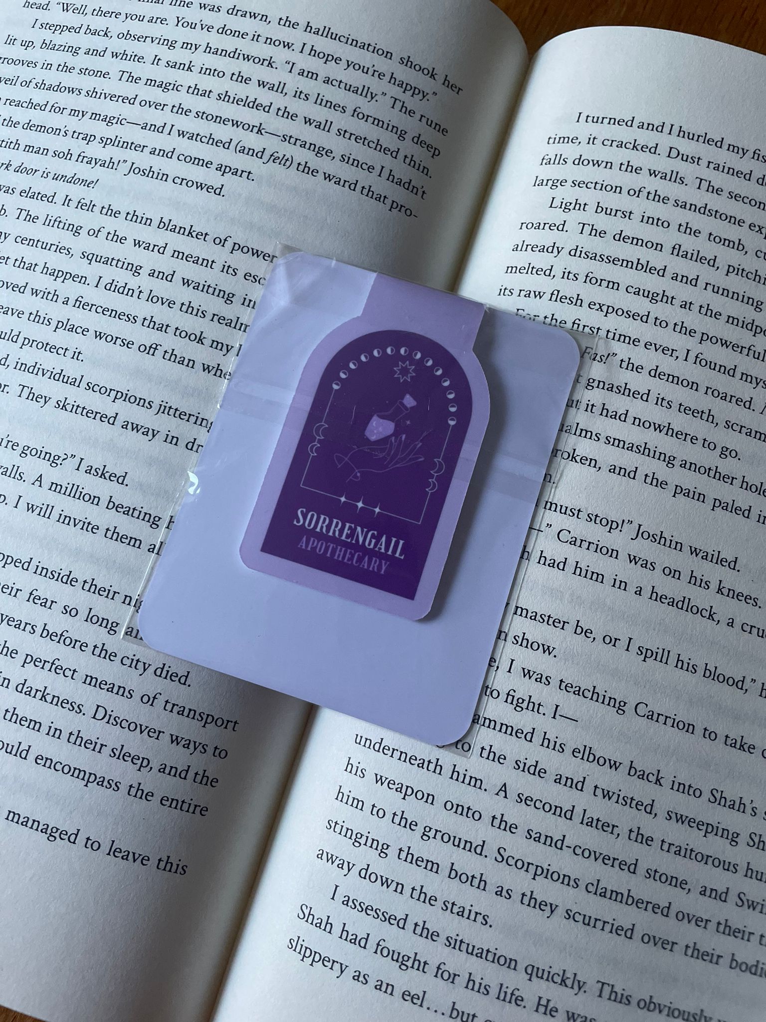 Magnetic Bookmark - Sorrengail Apothecary