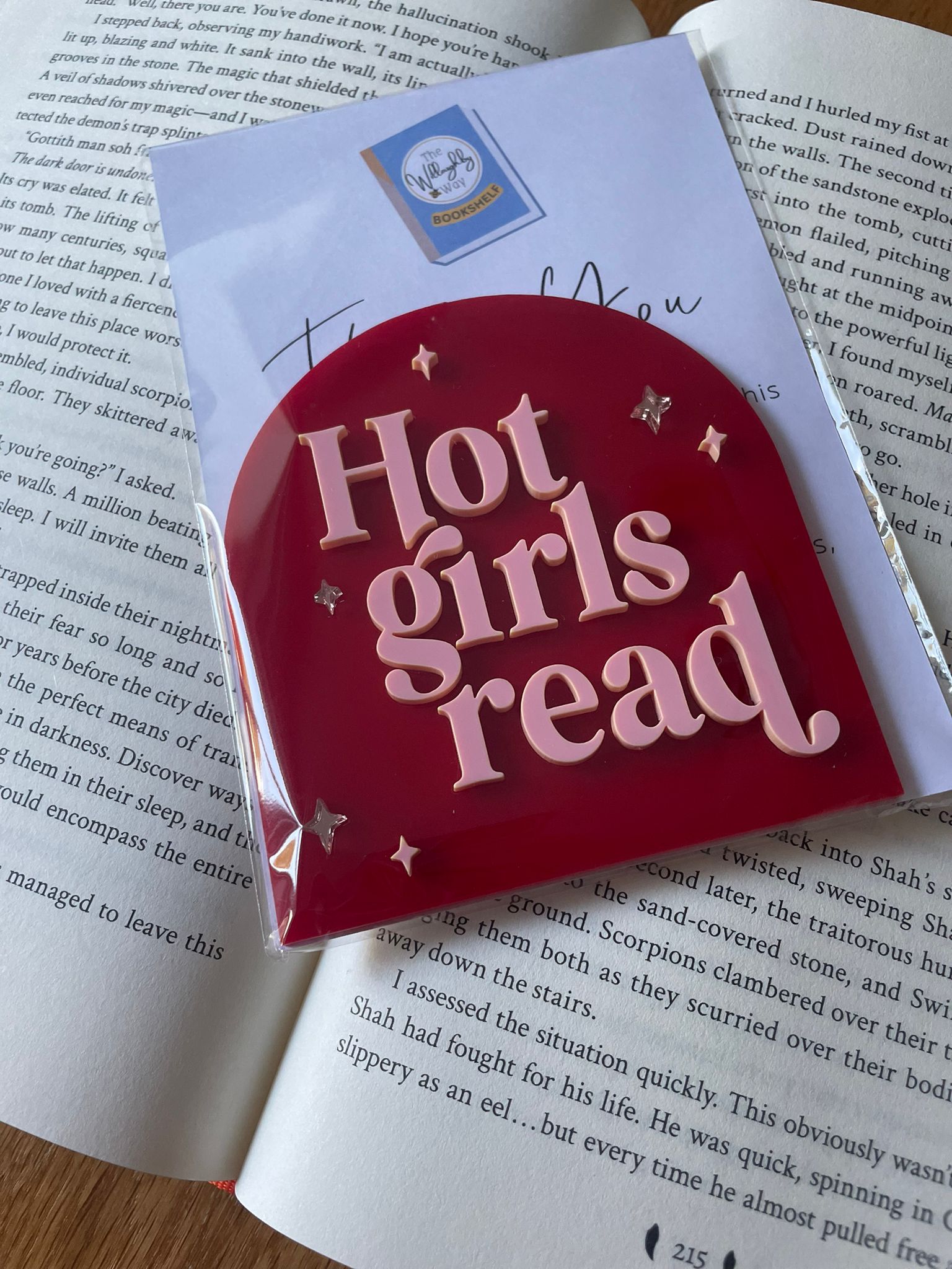 Hot Girls Read Arch - Dark Pink