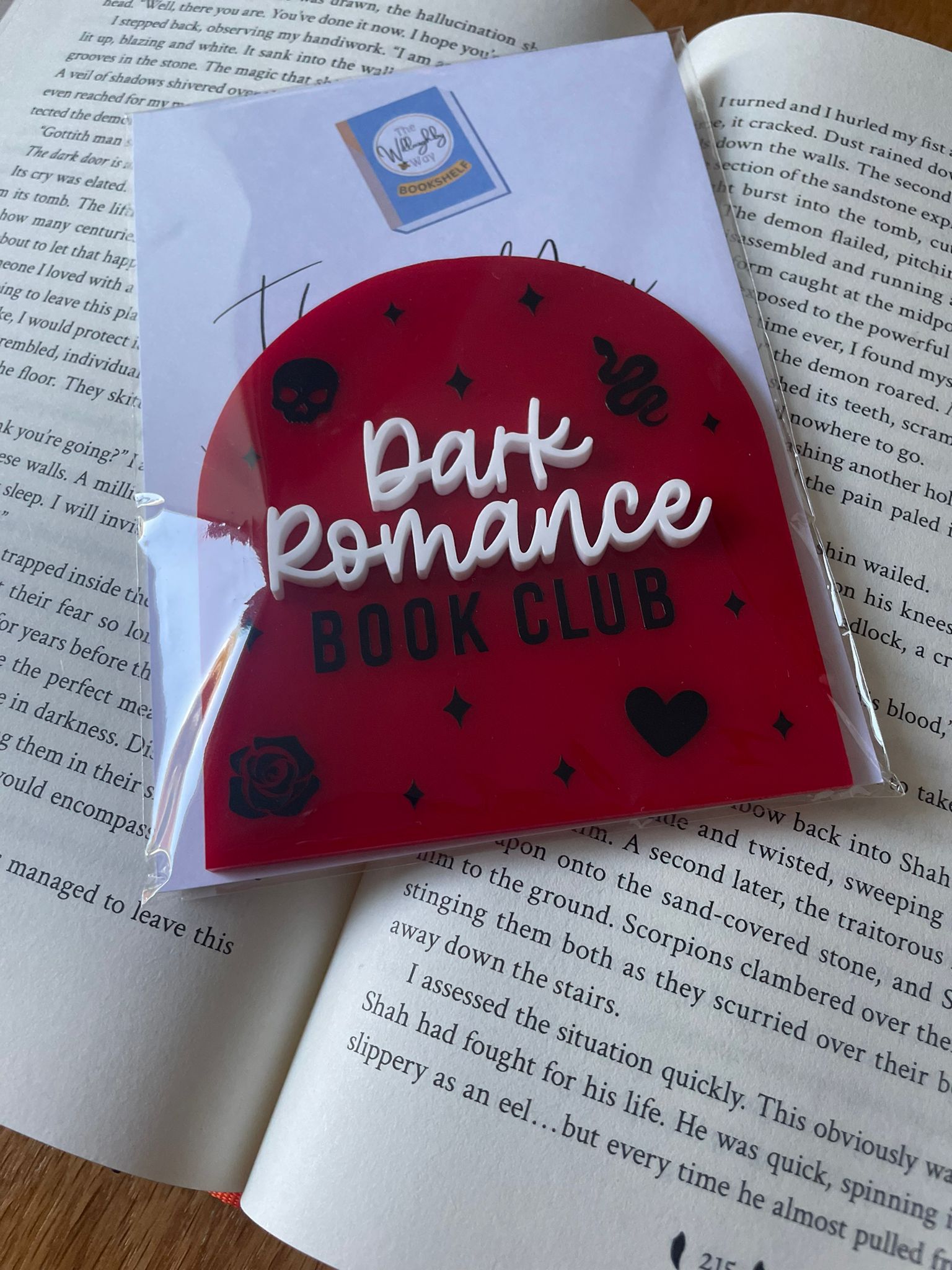 Dark Romance Book Club Arch